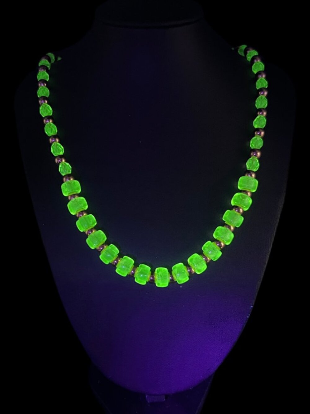 Handcrafted Uranium Glass Beaded Necklace Glows Green UV Reactive